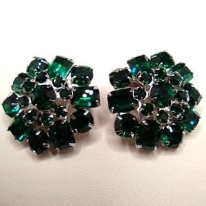 COPY - Rare Kramer Green Rhinestone Clip on Ea…